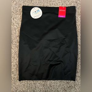 Spanx L slip